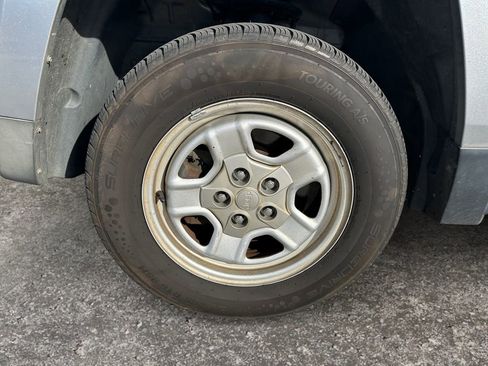 Used 2015 Jeep Patriot Sport w/ Power Value Group AWD/4WD image 8