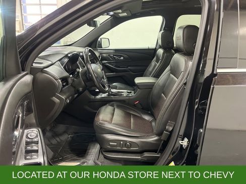 Used 2022 Chevrolet Traverse High Country image 26
