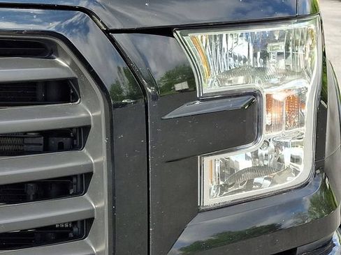 Used 2017 Ford F150 XLT w/ Equipment Group 302A Luxury AWD/4WD image 12