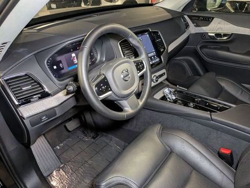 New 2025 Volvo XC90 B6 Ultra w/ Protection Package Premier AWD/4WD image 13
