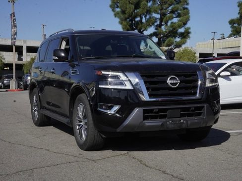 Certified 2024 Nissan Armada SL w/ Captain's Chairs Package image 2
