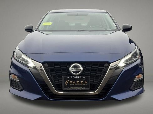 Used 2019 Nissan Altima 2.5 SR w/ SR Premium Package AWD/4WD image 9