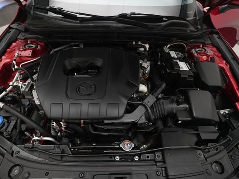 Used 2024 MAZDA MAZDA3 s FWD image 3