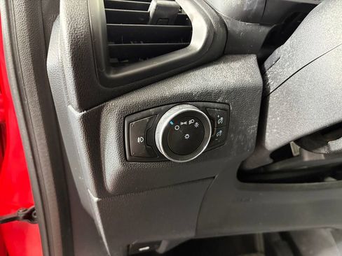 Certified 2020 Ford EcoSport SE image 14