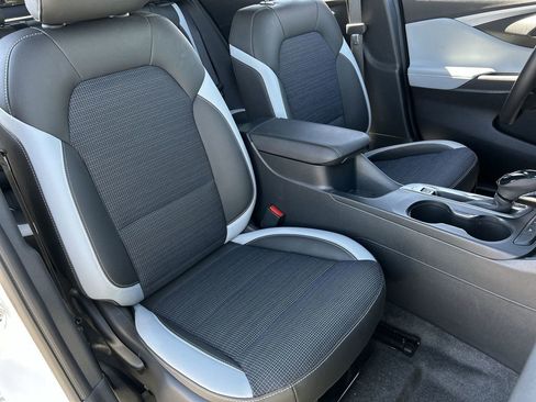 Used 2026 Buick Envista Preferred w/ Convenience I Package image 28