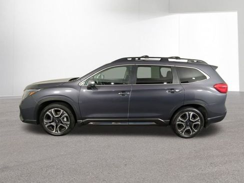 Used 2023 Subaru Ascent Touring AWD/4WD image 14