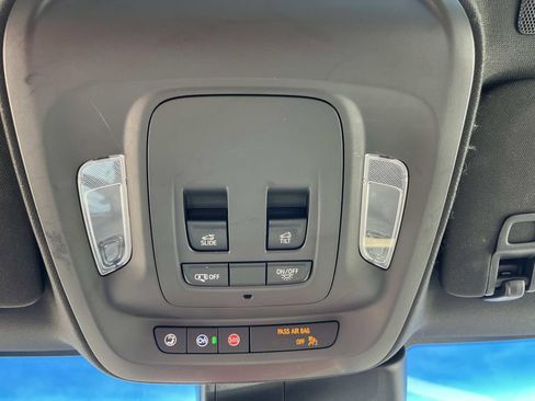 Certified 2023 Cadillac CT4 Luxury w/ Sun And Sound Package image 34