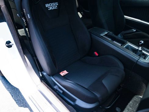 Used 2013 Ford Mustang Boss 302 w/ Boss 302 Accessory Pkg RWD image 24