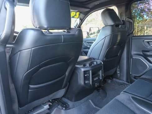 Used 2024 RAM 1500 Laramie image 28