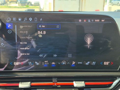 Used 2024 Chevrolet Silverado EV RST AWD/4WD image 21