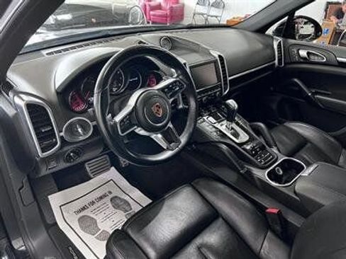 Used 2016 Porsche Cayenne S AWD/4WD image 14