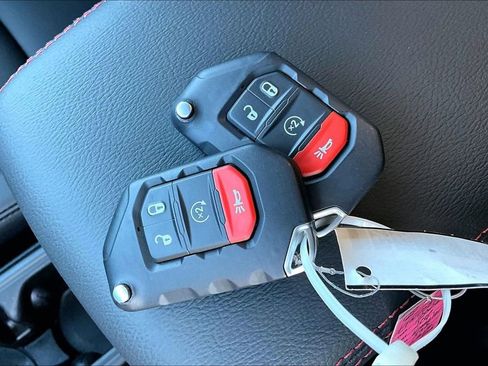 Used 2026 Jeep Wrangler Unlimited Rubicon 392 w/ Quick Order Package 27X Moab AWD/4WD image 26