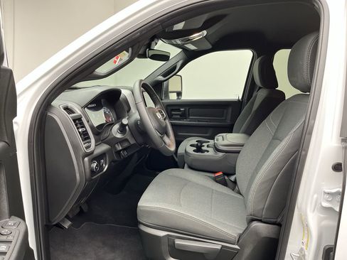 Used 2024 RAM 3500 Tradesman w/ Safety Group image 3