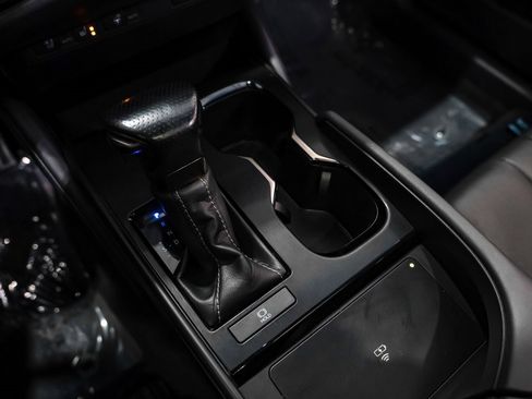 Used 2023 Lexus ES 350 F Sport image 21