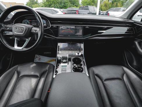Used 2023 Audi Q7 3.0T Premium w/ Convenience Package AWD/4WD image 46