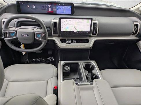 New 2026 Ford Expedition Active AWD/4WD image 15