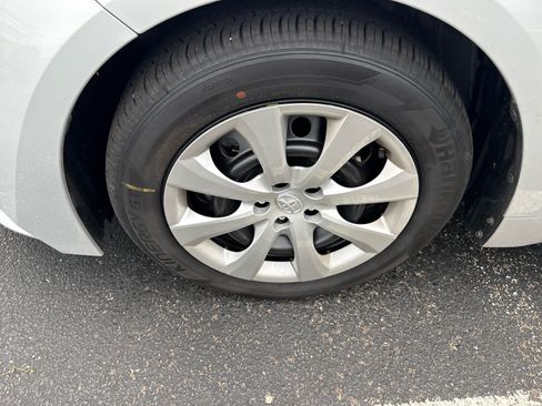 Used 2026 Toyota Corolla LE FWD image 20