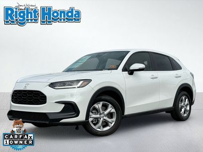 Used 2025 Honda HR-V LX