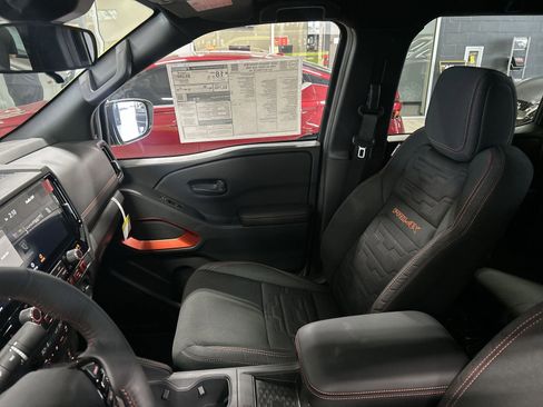 New 2026 Nissan Frontier PRO-4X w/ Pro-4x Convenience Package AWD/4WD image 3