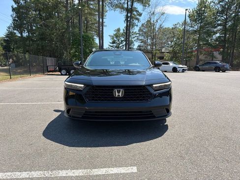 Used 2024 Honda Accord Sport image 3