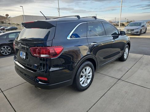 Used 2020 Kia Sorento LX w/ LX I4 Convenience Package image 5