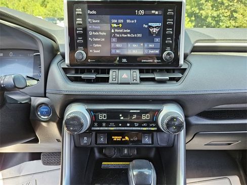 Used 2020 Toyota RAV4 XSE image 22