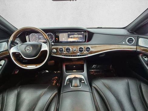 Used 2014 Mercedes-Benz S 550 Sedan image 20