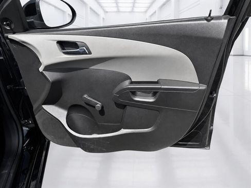 Used 2012 Chevrolet Sonic LS FWD image 31