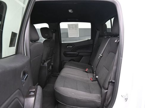 Used 2024 Chevrolet Colorado LT w/ LT Convenience Package image 15