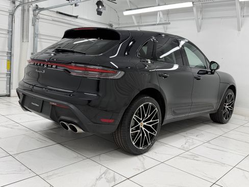 Used 2023 Porsche Macan S AWD/4WD image 11