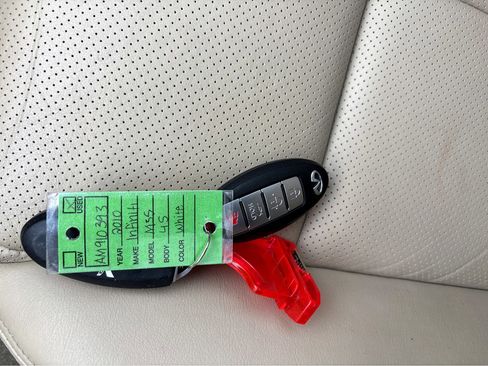 Used 2010 INFINITI M35 w/ Technology Pkg image 31