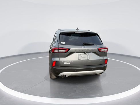 Used 2025 Ford Escape Platinum image 7