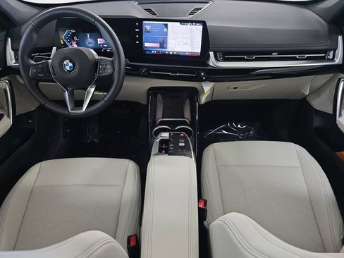 New 2026 BMW X1 xDrive28i w/ Convenience Package AWD/4WD image 8