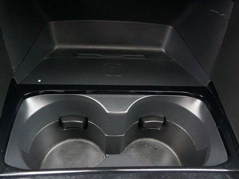 Used 2024 MAZDA MAZDA3 s image 19