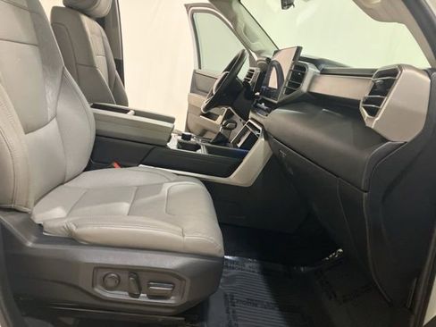 Used 2023 Toyota Tundra Limited image 24