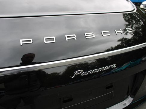 Used 2012 Porsche Panamera 4 image 29