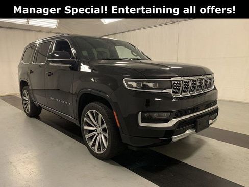 Used 2022 Jeep Grand Wagoneer Series II w/ Convenience Group III image 1