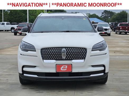 Used 2023 Lincoln Aviator Reserve w/ Equipment Group 201A RWD image 2