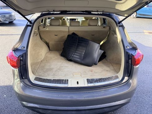 Used 2011 INFINITI FX35 2WD w/ Premium Pkg image 17