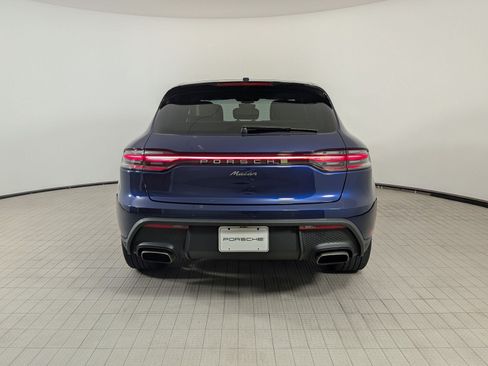 Certified 2023 Porsche Macan AWD/4WD image 10