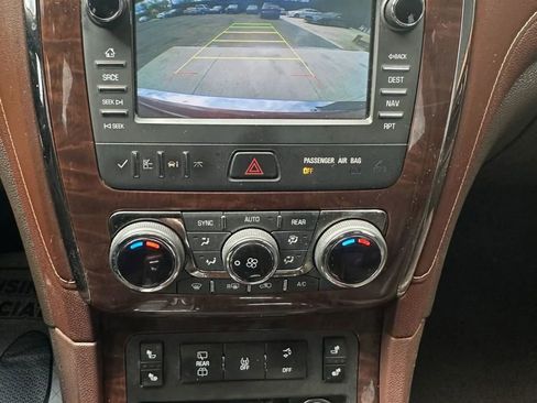 Used 2014 Buick Enclave Leather FWD image 20