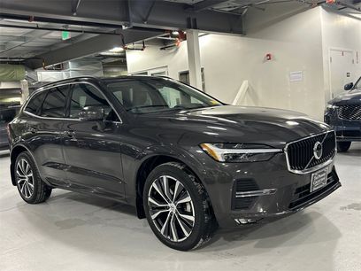 Certified 2022 Volvo XC60 B5 Momentum w/ Climate Package