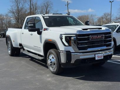 New 2026 GMC Sierra 3500 SLE