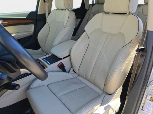 Used 2021 Audi Q5 Prestige AWD/4WD image 18