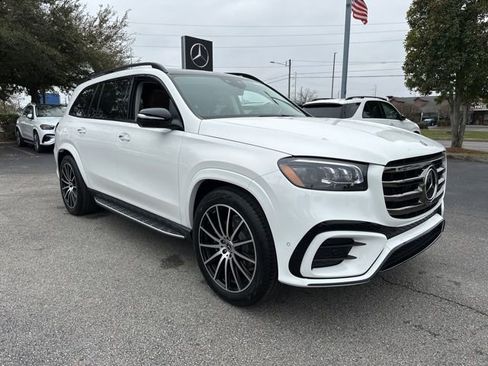 New 2026 Mercedes-Benz GLS 450 4MATIC image 43