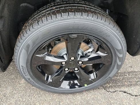 New 2026 Jeep Grand Cherokee Limited w/ Limited Altitude Package image 6