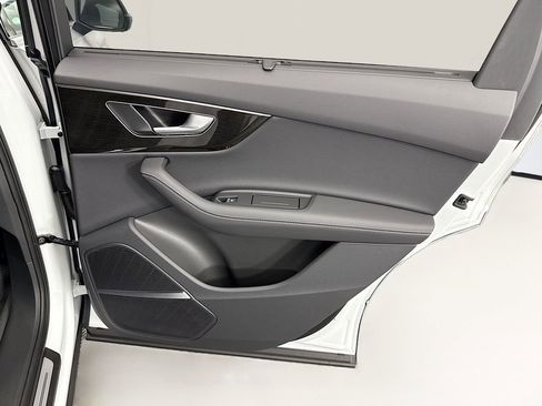 Used 2026 Audi Q7 3.0T Premium Plus w/ Premium Plus Package image 28