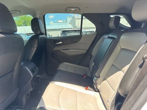 Used 2019 Chevrolet Equinox Premier AWD/4WD image 11