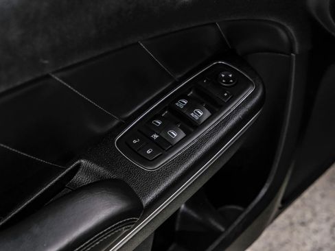 Used 2015 Dodge Charger R/T w/ Plus Group RWD image 55