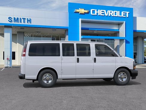 New 2026 Chevrolet Express 2500 w/ Driver Convenience Package RWD image 5